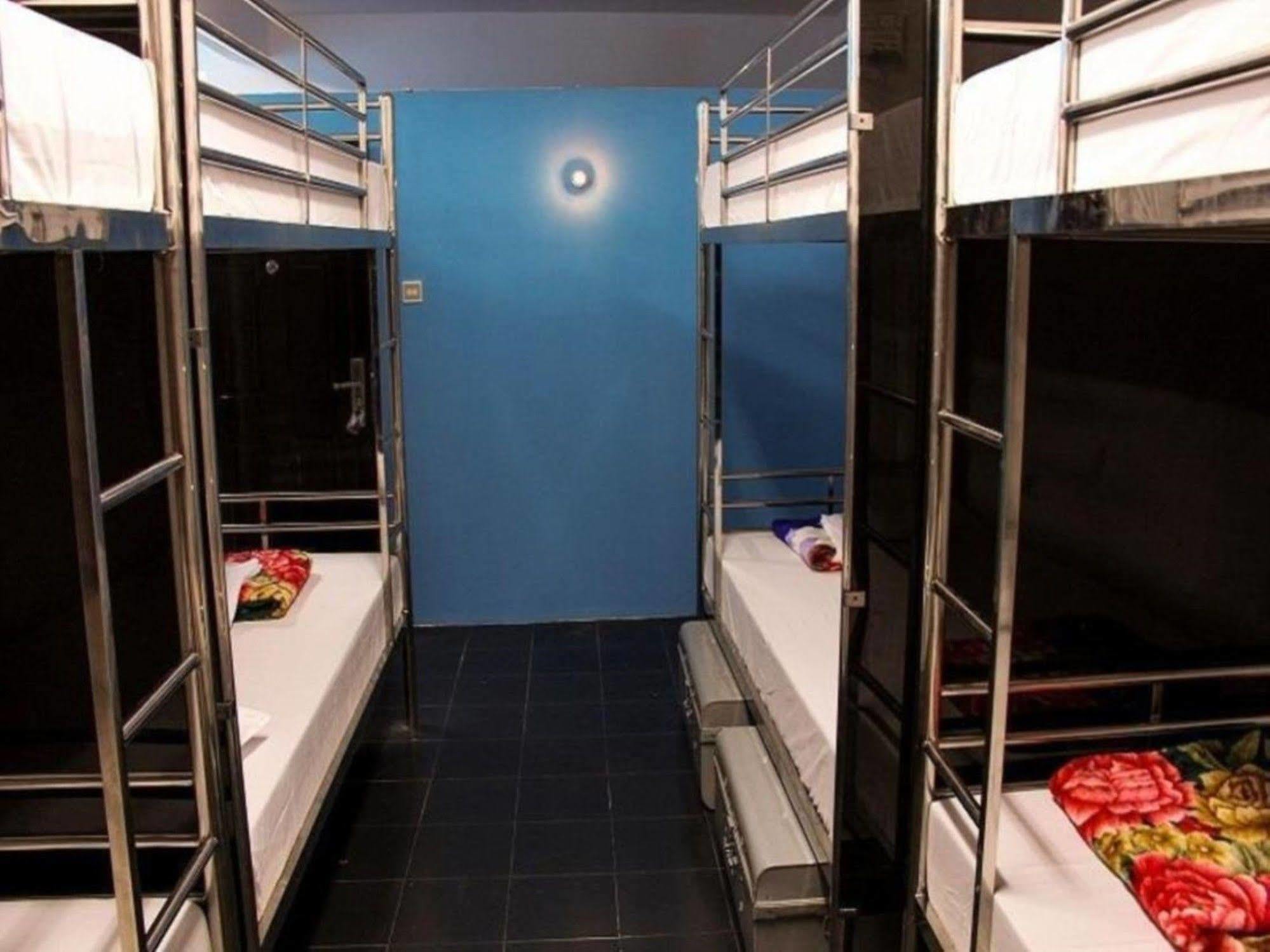Hostel9 Yangón Exterior foto
